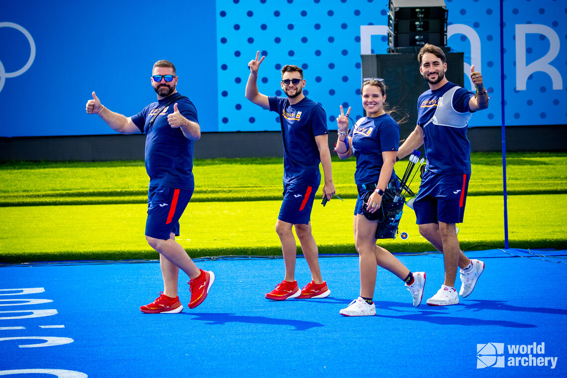 The Spanish team enjoying Paris 2024 Olympics.