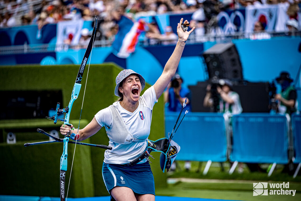 Lisa Barbelin explodes after bronze medal win.