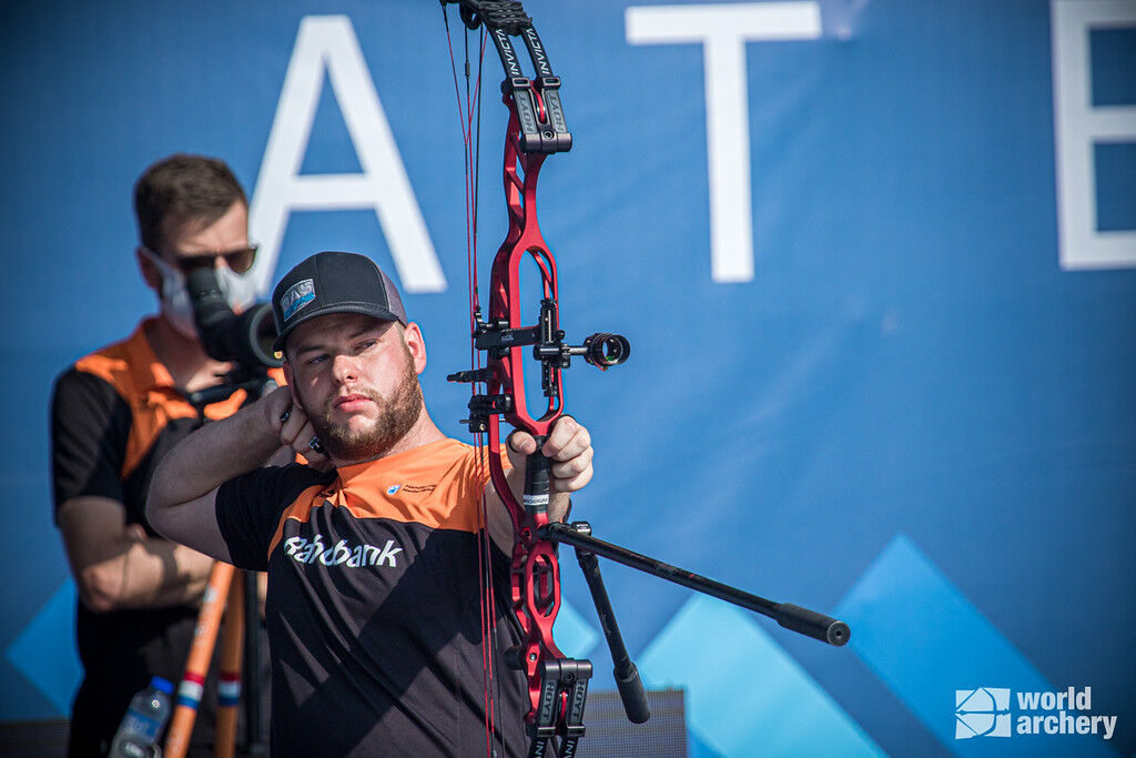 Mike Schloesser shoots in the compound men's final four at the first stage of the 2021 Hyundai Archery World Cup in Guatemala City.