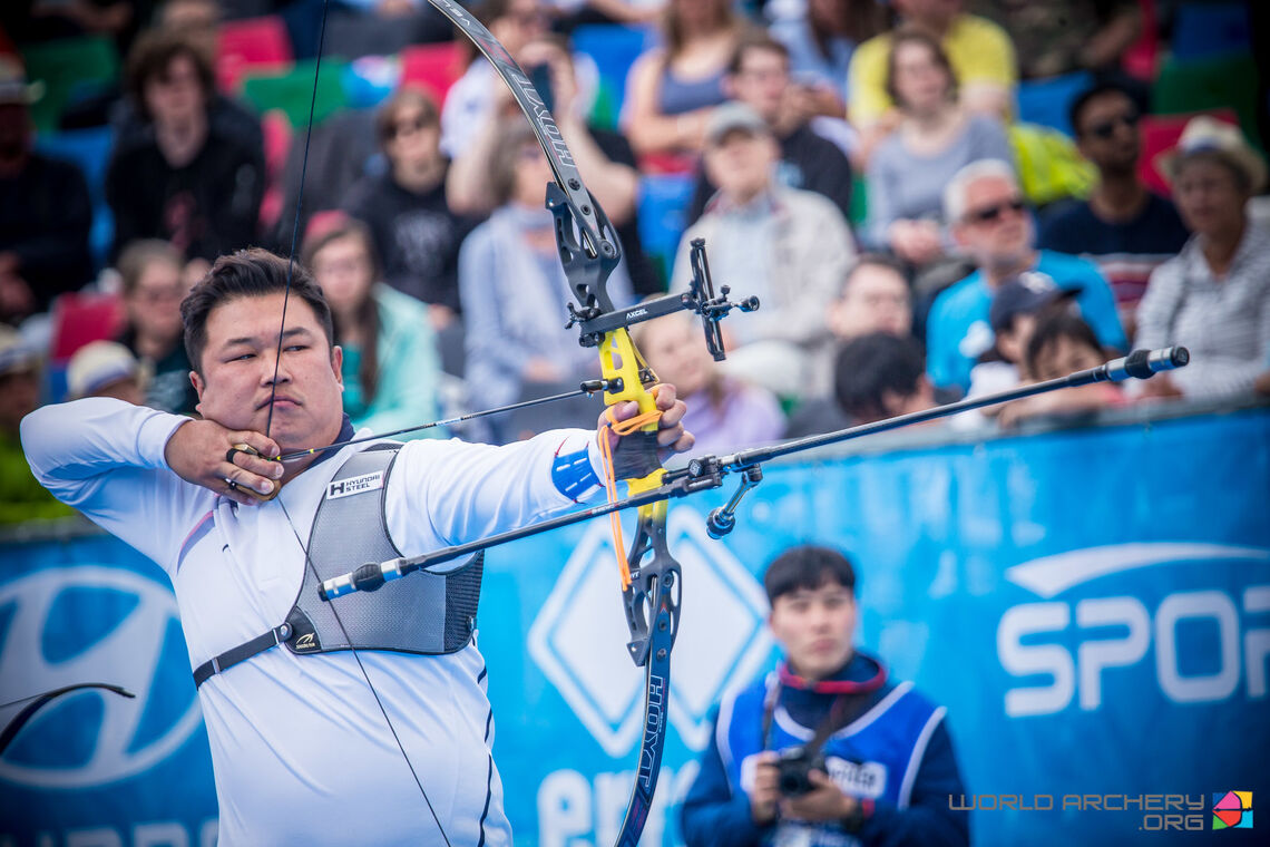 Oh Jin Hyek shoots at stage four of the 2019 Hyundai Archery World Cup in Berlin.