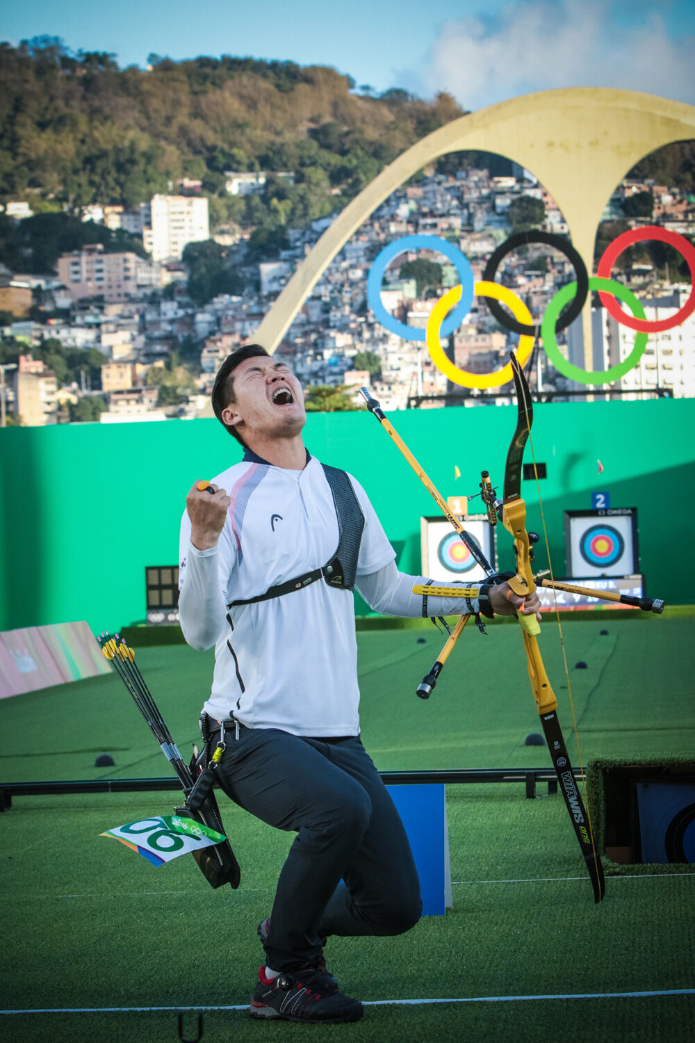 Ku Bonchan celebrating victory at the 2016 Olympic Games.