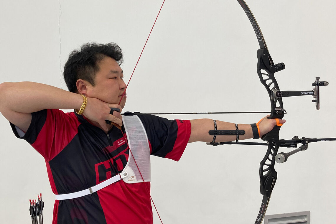 Oh Jin Hyek shoots during the fourth remote stage of the Indoor Archery World Series in 2021.