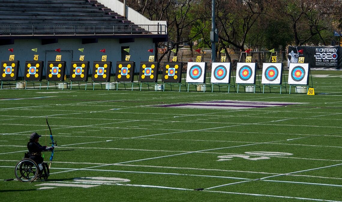 A para archer on the line during the Pan American Championships in 2021.