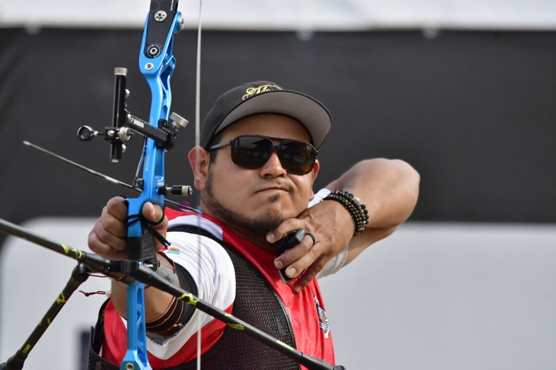 Luis Alvarez shoots during finals at the Pan American Championships in 2021.