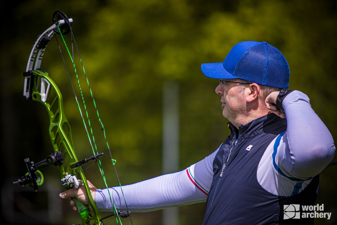 Sergio Pagni shoots during practice at the second stage of the Hyundai Archery World Cup in 2021.