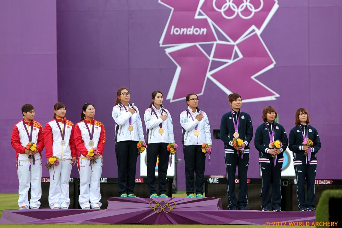 The Korean women’s team on the podium at the 2012 Olympics.