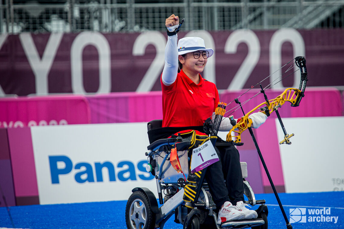 Chen Minyi celebrates winning the Tokyo 2020 Paralympic Games.