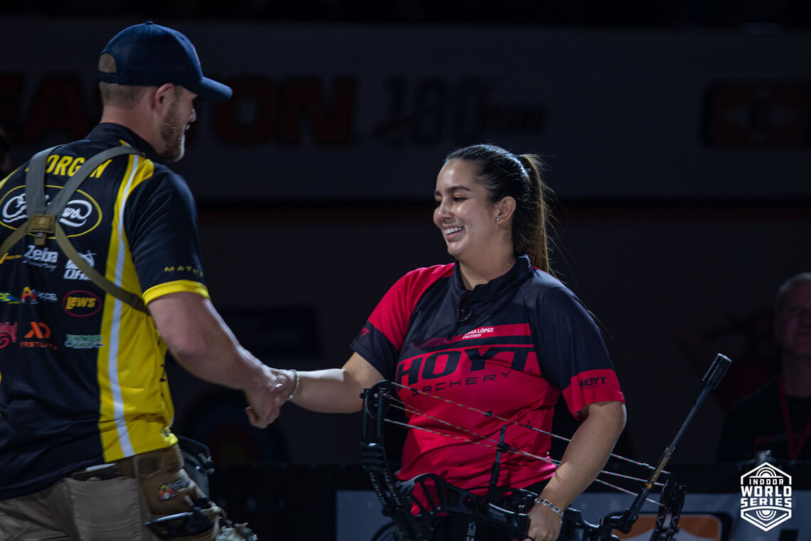 Levi Morgan and Sara Lopez’s post-match formal handshake…