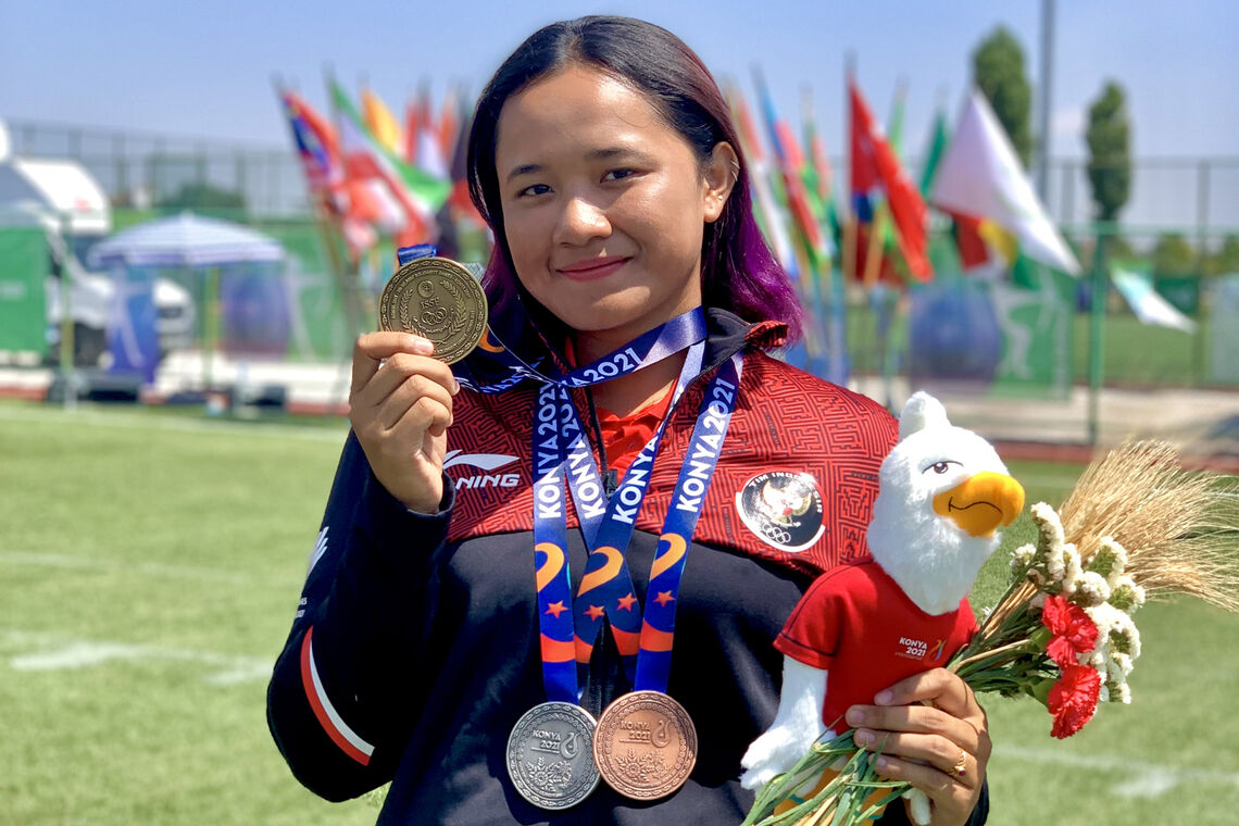 Rezza Octavia won a number of medals in 2022