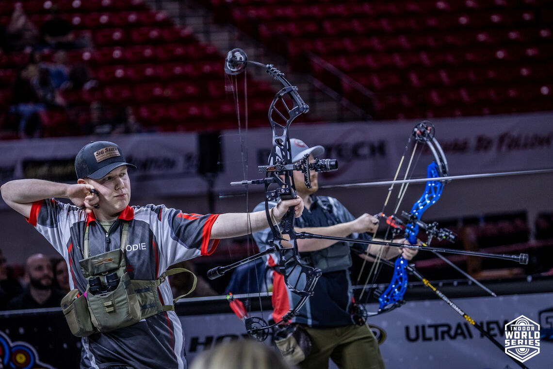 Bodie Turner shoots against Kyle Douglas in the compound men’s final on Saturday night in Vegas.