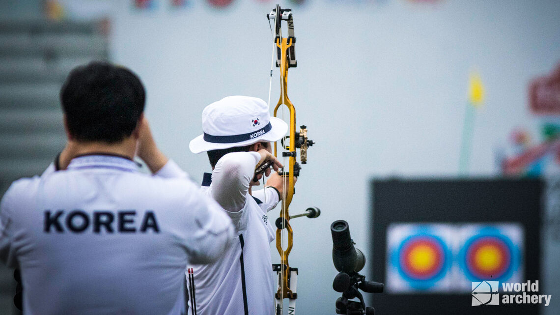 韩国的复合混合队参加2021年亚洲锦标赛。