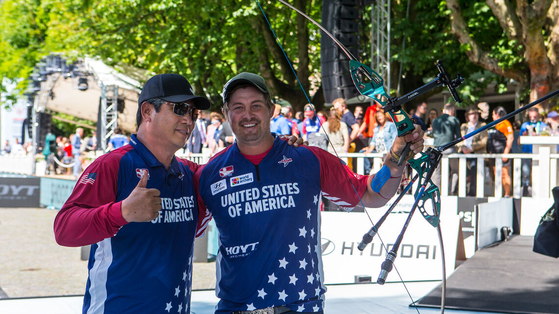 Coach Kisik Lee and Brady Ellison after the later’s win at the worlds in 2019.