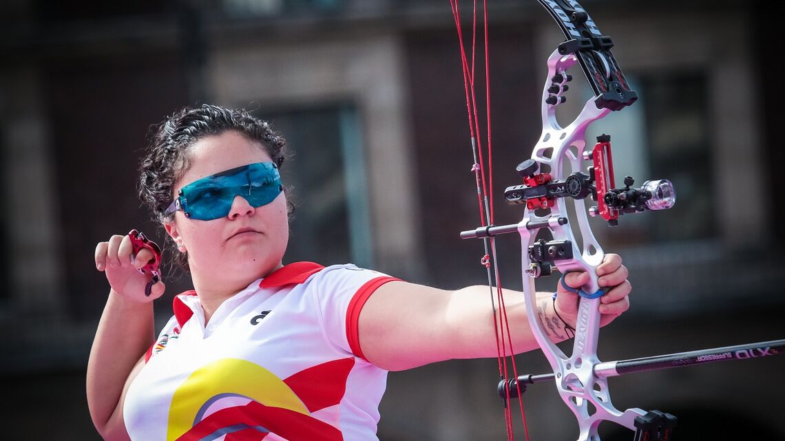 Andrea Marcos shoots at the Hyundai Archery World Cup Final in 2017.