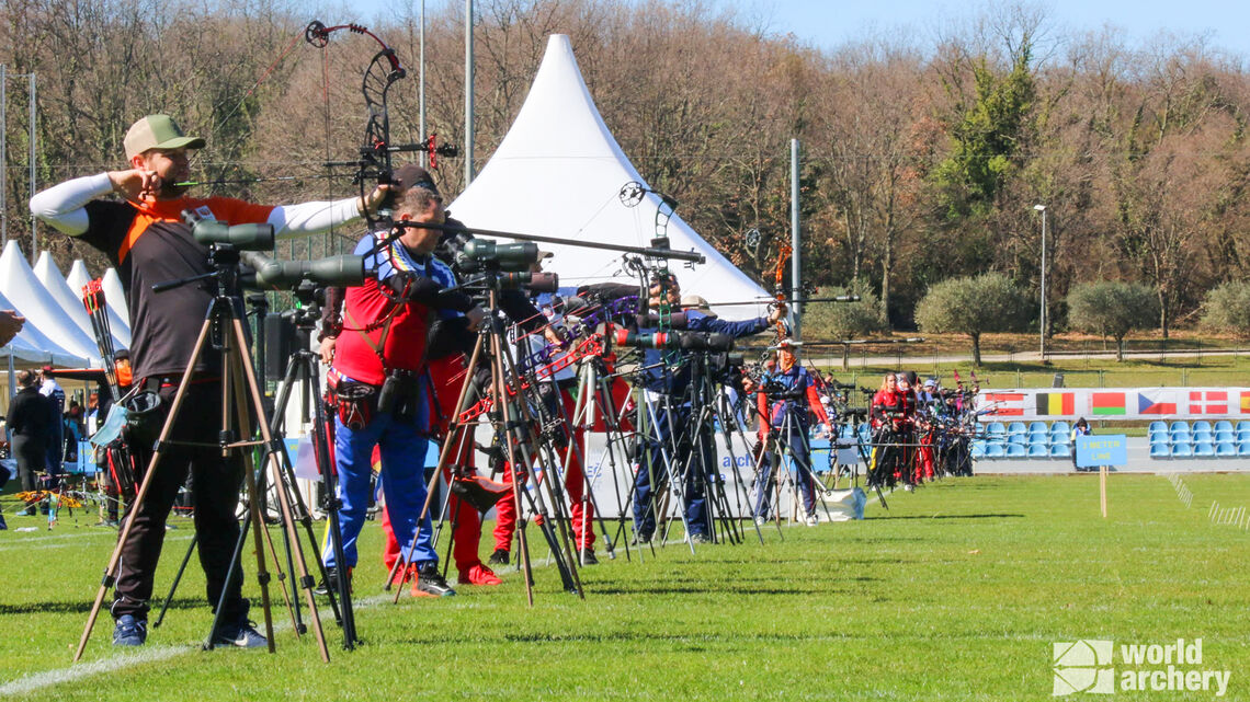 Mike Schloesser shoots during the European Grand Prix in Porec in 2021.