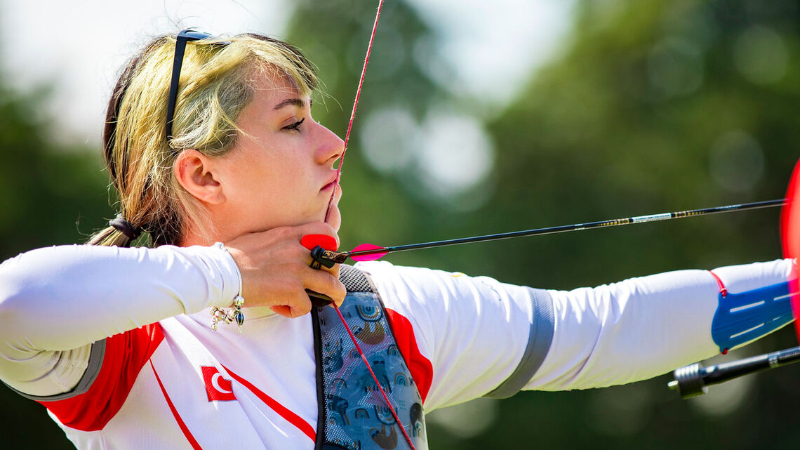 Yasemin Anagoz shoots during qualification at the European Grand Prix in Antalya in 2021.