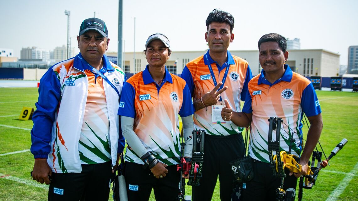 India's mixed team at Dubai 2022