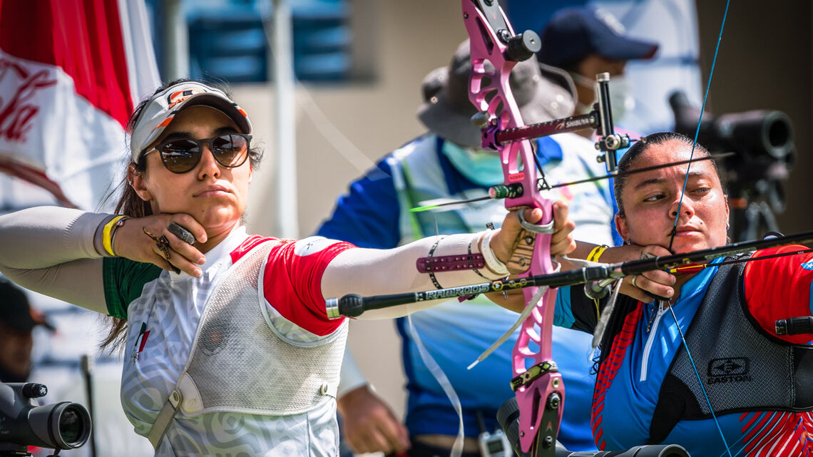 Ana Vazquez shoots during qualifying in Puerto Rico.