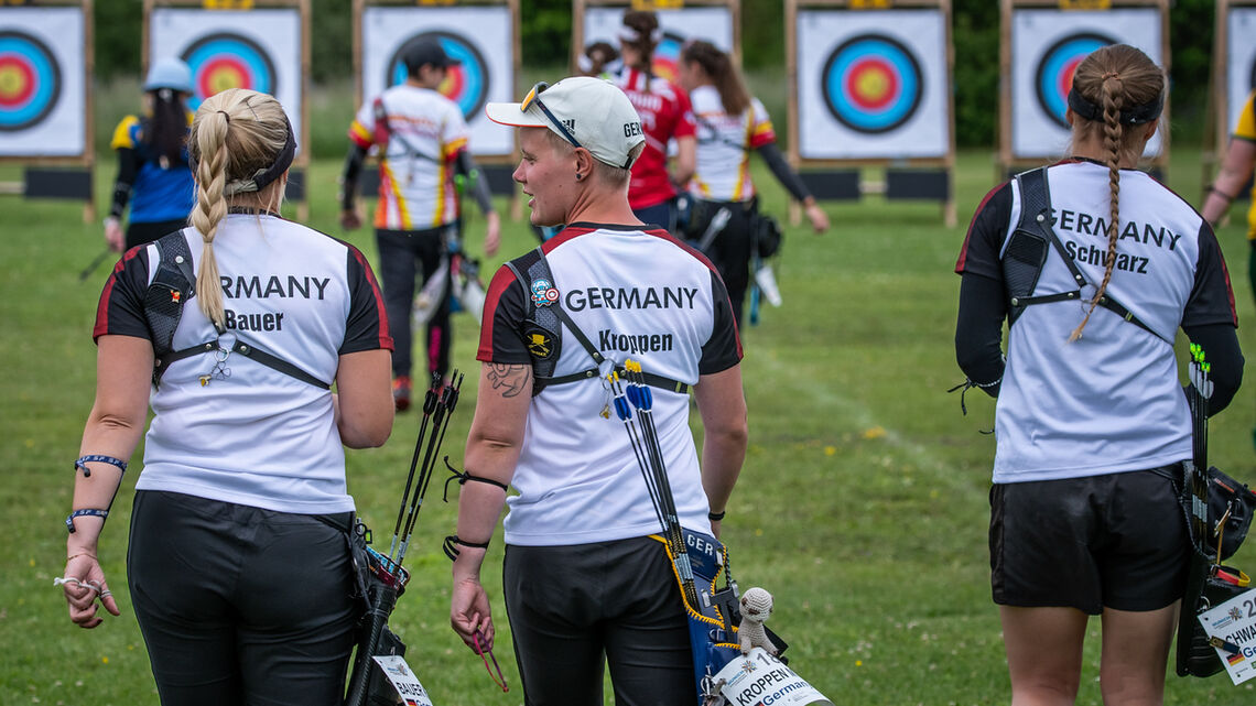 Germany's recurve women's team at Munich 2022