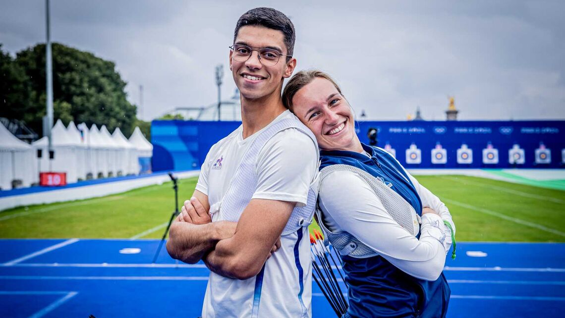 French archers Thomas Chirault and Lisa Barbelin are a couple.