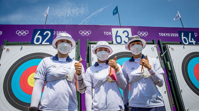 The Korean women’s team after breaking the Olympic record at Tokyo 2020.