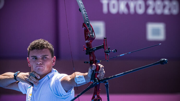 Nicholas D’Amour shoots at the Tokyo 2020 Olympic Games. 