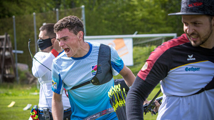 Nicholas D’Amour celebrates a tiebreak win in the quarterfinals at the second stage of the Hyundai Archery World Cup in 2021.