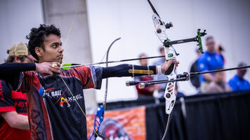 Devaang Gupta aiming at the Great Chicago Open.