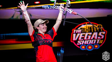 Casey Kaufhold wins 2025 Indoor World Series Finals and Vegas Shoot.